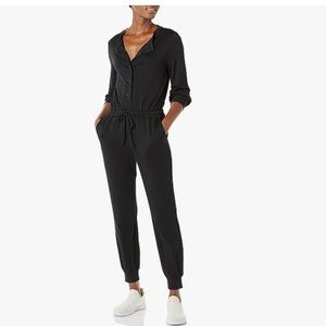 Amazon Essentials Women's Fashion Studio Terry Jumpsuit New With Tags Size M
